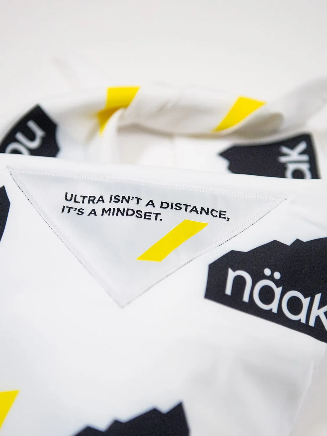Näak ULTRA Ice Bandana Rabbit kylbandana isfickor